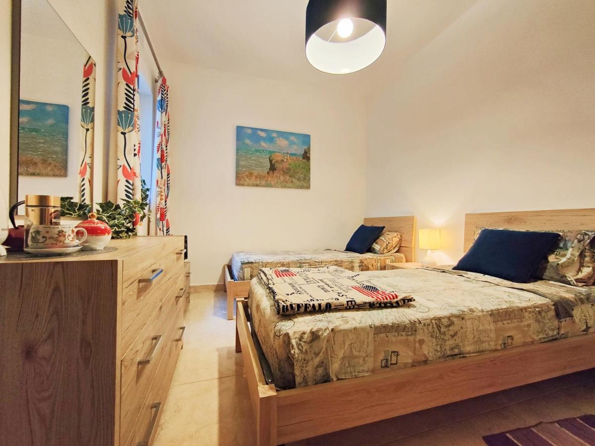 Your Room, Your Apartment, Your Shared Pool Marsalforn Exterior photo